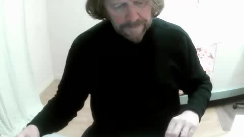 Snapshot of saltimbanquier chatting on 12.06.24 Saltimbanquier Salt ou Banquier online show from 12.06.24