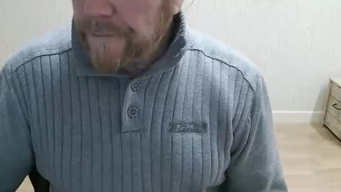 Snapshot of saltimbanquier chatting on 01.08.26 Saltimbanquier Salt ou Banquier online show from 01.08.26