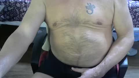 Snapshot of saltydogg chatting on 12.22.25 Saltyy online show from 12.22.25