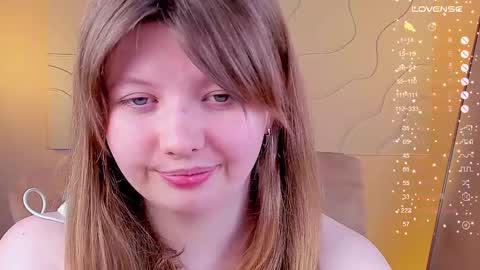 Snapshot of salut_love chatting on 02.18.25 Ruby online show from 02.18.25