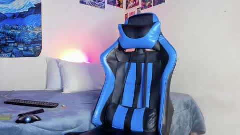   online show from 03.10.26