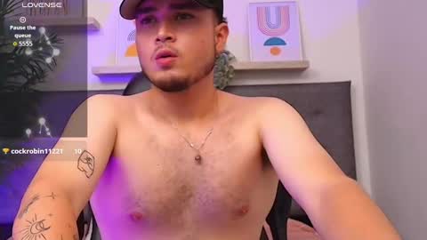 Snapshot of salvatore_muller chatting on 10.08.25 Salvatore  online show from 10.08.25