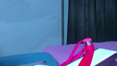sam_naughty18 online show from 07.01.26