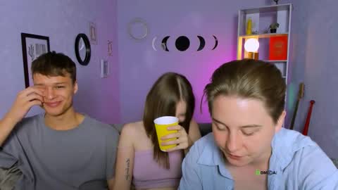 Sam online show from 09.10.25