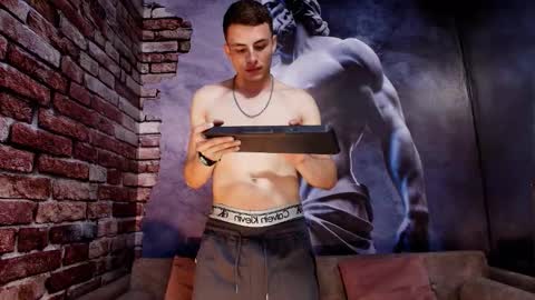 Snapshot of sam_vega chatting on 11.13.25 sam_vega online show from 11.13.25