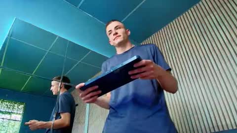 Sam Vega online show from 09.10.25