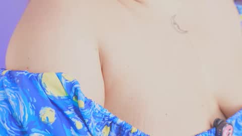 Snapshot of samanta_cutee1 chatting on 10.17.25 SAMANTA online show from 10.17.25