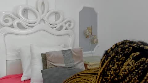 Snapshot of samantamarquez chatting on 02.13.25 Samanta online show from 02.13.25