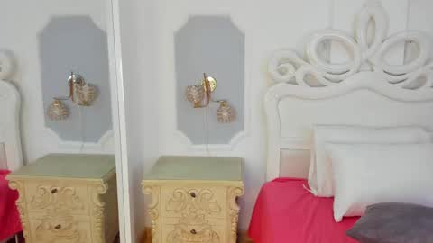 Snapshot of samantamarquez chatting on 02.27.25 Samanta online show from 02.27.25