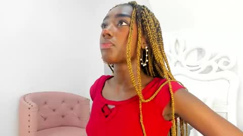 Snapshot of samantamarquez chatting on 03.04.25 Samanta online show from 03.04.25