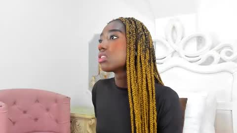 Snapshot of samantamarquez chatting on 03.09.25 Samanta online show from 03.09.25