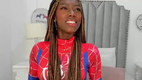 Snapshot of samantamarquez chatting on 09.26.25 Samanta online show from 09.26.25