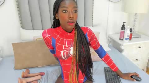 Snapshot of samantamarquez chatting on 11.29.25 Samanta online show from 11.29.25