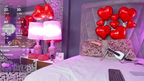 Snapshot of samantamaturehot chatting on 02.15.25 Samanta... online show from 02.15.25