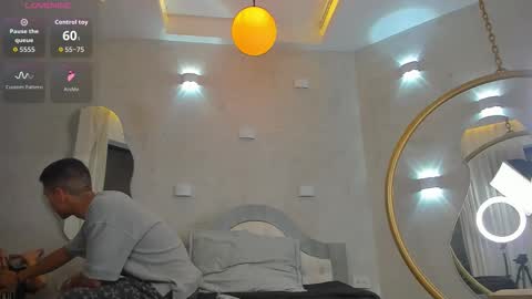 Snapshot of samantha_and_bastian chatting on 02.11.26 samantha_and_bastian online show from 02.11.26