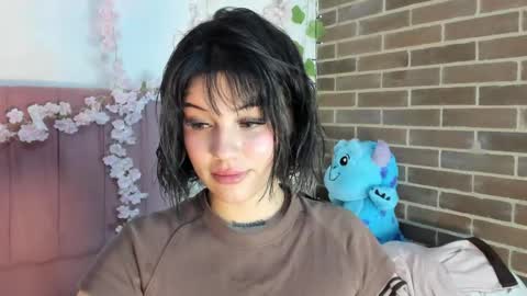 Snapshot of samantha_browwnn chatting on 05.06.26 samantha_browwnn online show from 05.06.26
