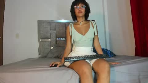Snapshot of samantha_ebony0 chatting on 07.27.26 samantha_ebony0 online show from 07.27.26