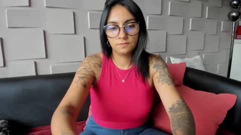 Snapshot of samantha_jadee chatting on 01.04.25 Samantha online show from 01.04.25