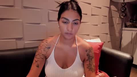 Snapshot of samantha_jadee chatting on 02.05.25 Samantha online show from 02.05.25