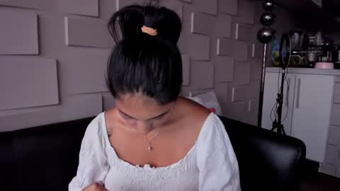 Snapshot of samantha_jadee chatting on 02.11.25 Samantha online show from 02.11.25