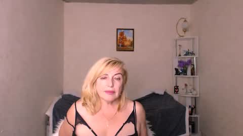 Snapshot of samantha_si chatting on 07.19.26 Samantha online show from 07.19.26