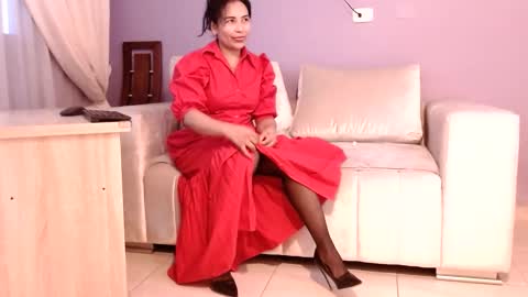 samantha_thompsoon online show from 10.13.25