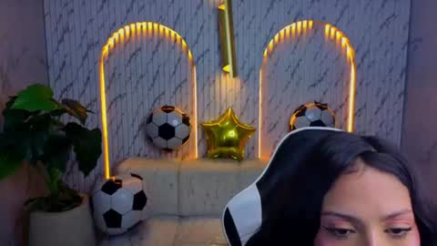 Samantha online show from 06.24.26