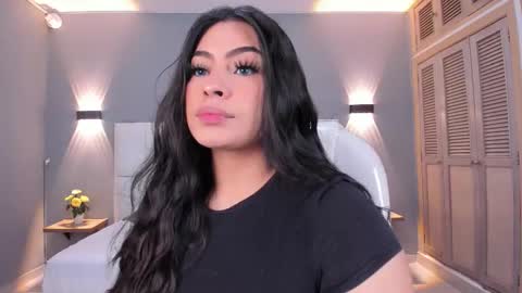  Samanthaa online show from 11.19.25