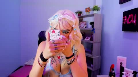 Snapshot of samanthaa_smitth chatting on 06.05.26 Samantha Smitth online show from 06.05.26