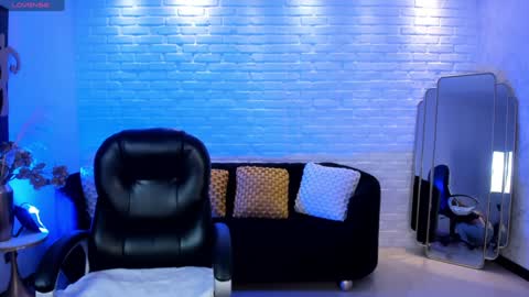 Samantha Klein online show from 01.15.25