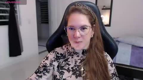 Snapshot of samanthaleon chatting on 08.09.26 Samantha samy online show from 08.09.26