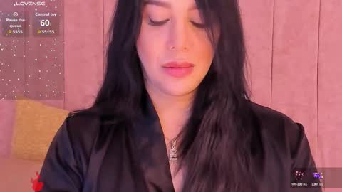 Snapshot of samara_alabi chatting on 10.08.25 Samara Benazir Alabi online show from 10.08.25