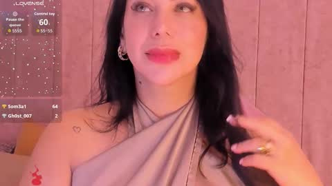 Snapshot of samara_alabi chatting on 10.22.25 Samara Benazir Alabi online show from 10.22.25