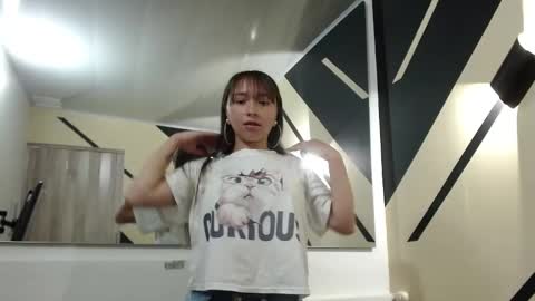 Snapshot of samara_purple chatting on 01.09.25 Dafne online show from 01.09.25