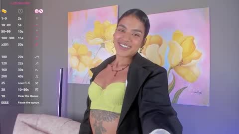 Snapshot of samarhagomez chatting on 10.01.25 Samarha Gomez online show from 10.01.25