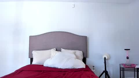 Yaya online show from 10.13.25