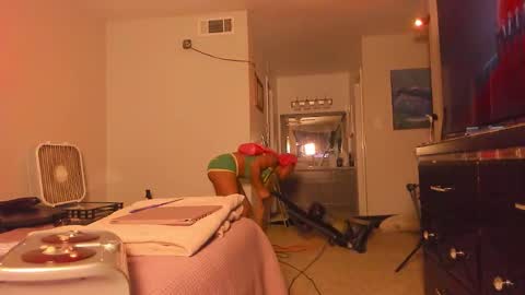 Yaya online show from 03.12.26