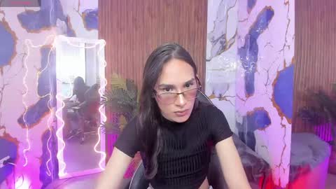Snapshot of samcielo_tay chatting on 04.16.26 sam online show from 04.16.26