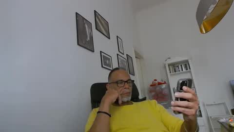 Sam online show from 05.14.26
