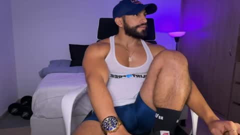 Snapshot of samdornan chatting on 01.27.25 Sam Dornan online show from 01.27.25