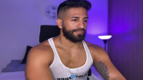 Snapshot of samdornan chatting on 02.01.25 Sam Dornan online show from 02.01.25