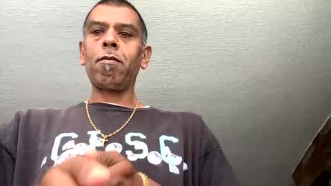 Snapshot of samegee chatting on 09.24.25 samegee online show from 09.24.25