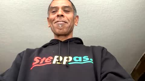 Snapshot of samegee chatting on 10.13.25 samegee online show from 10.13.25