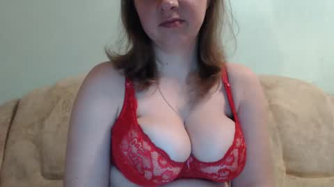 Snapshot of samiliya chatting on 02.27.25 samiliya online show from 02.27.25