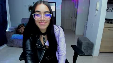 Snapshot of samismith77 chatting on 05.05.26 SARA online show from 05.05.26