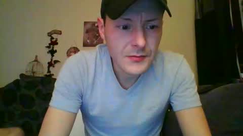 sexy lad looking for fun online show from 12.31.24