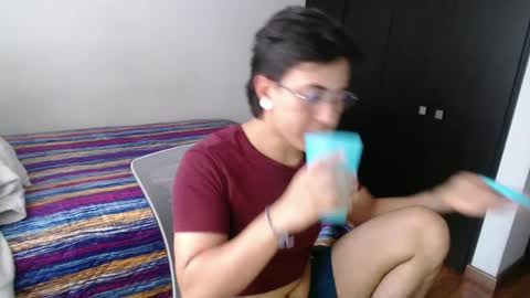 Snapshot of samm_ritch chatting on 02.11.25 Samy online show from 02.11.25