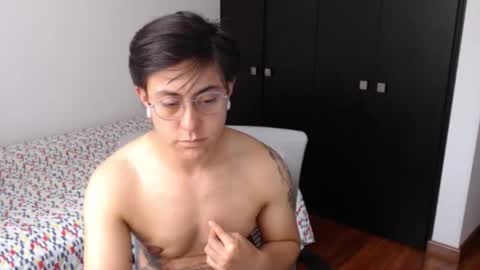 Snapshot of samm_ritch chatting on 10.16.25 Samy online show from 10.16.25