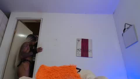 Snapshot of sammy_exotic chatting on 12.28.24 sammy_exotic online show from 12.28.24