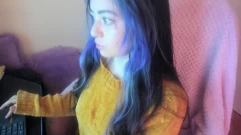 Snapshot of sammysammy_ chatting on 04.22.26 online show from 04.22.26